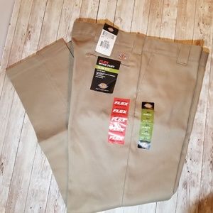 NWT Dickies Flex Slim Fit Work Pants 42 x 32